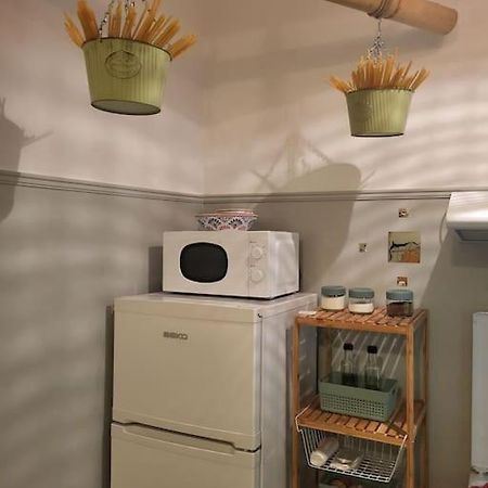 Viva La Frida Boho Apartment In Central Athén Kültér fotó