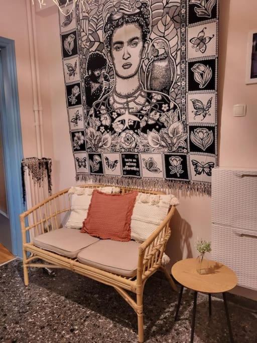 Viva La Frida Boho Apartment In Central Athén Kültér fotó